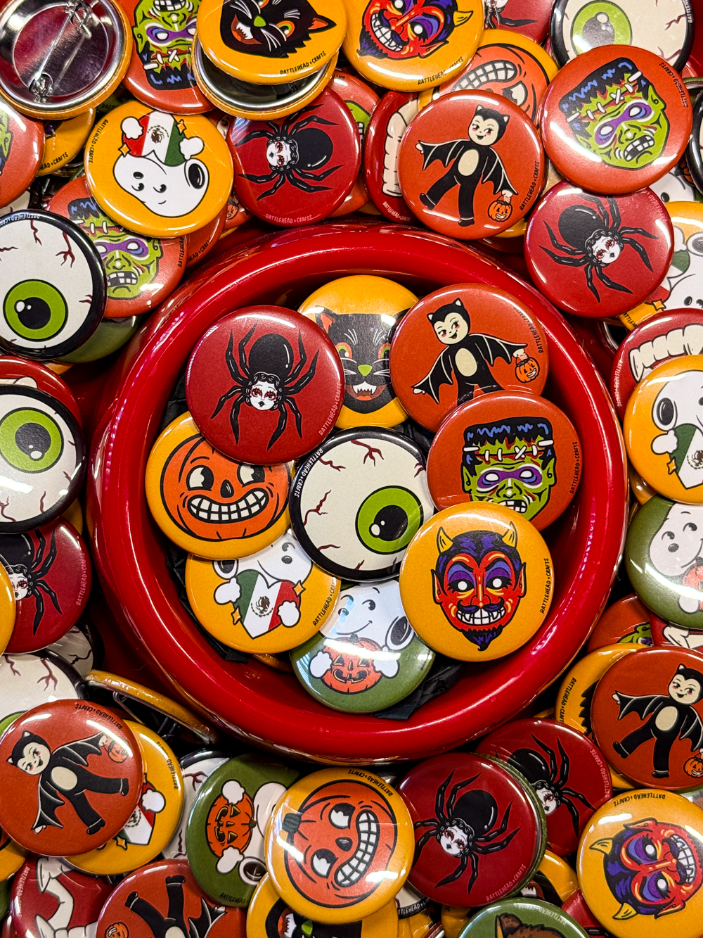 Pumpkin Snoop Button